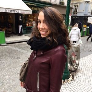 Meet your Posher, Brooke